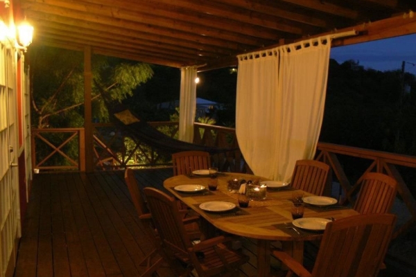 Hotel Donkey on the Beach (Clarence House)